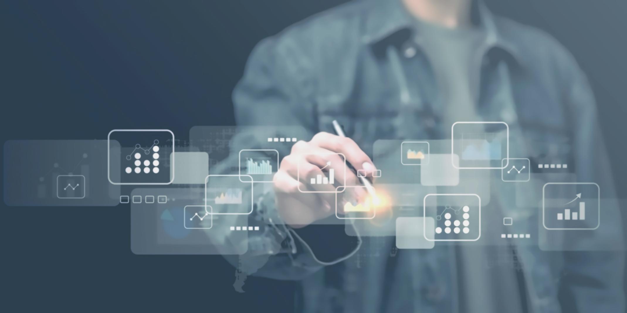 Participants collaborant sur projet d'optimisation