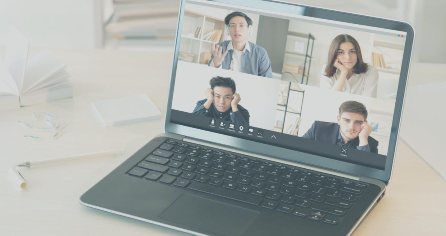 Espace de formation pratique avec outils numériques